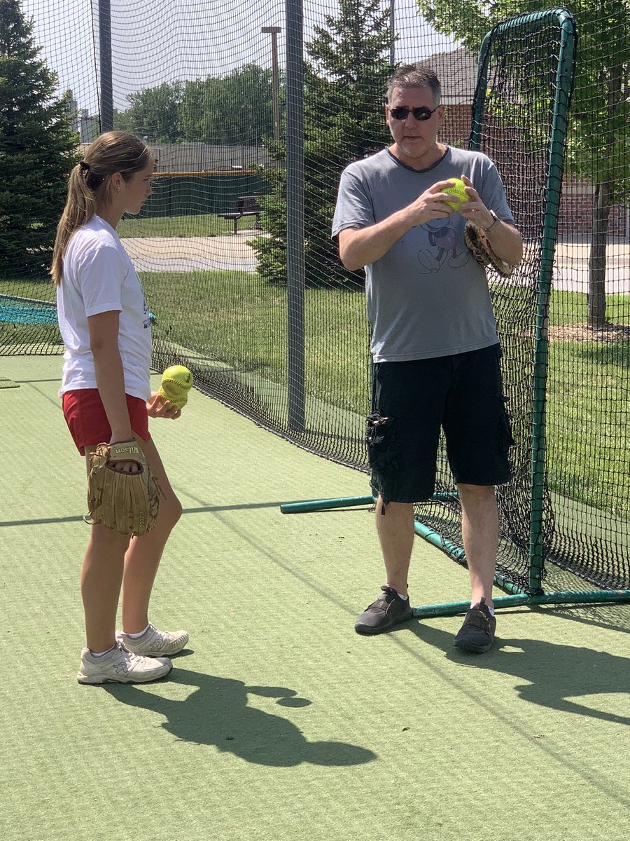 GHall2024's tweet image. Working with @HouseofPitching on rise ball today &amp;amp; Wednesday before Top Gun Invitational begins on Thursday. @EPIC18_Lacina @Epic__SB @TourneyMachine @D1Softball @CoastRecruits @thealliancefp