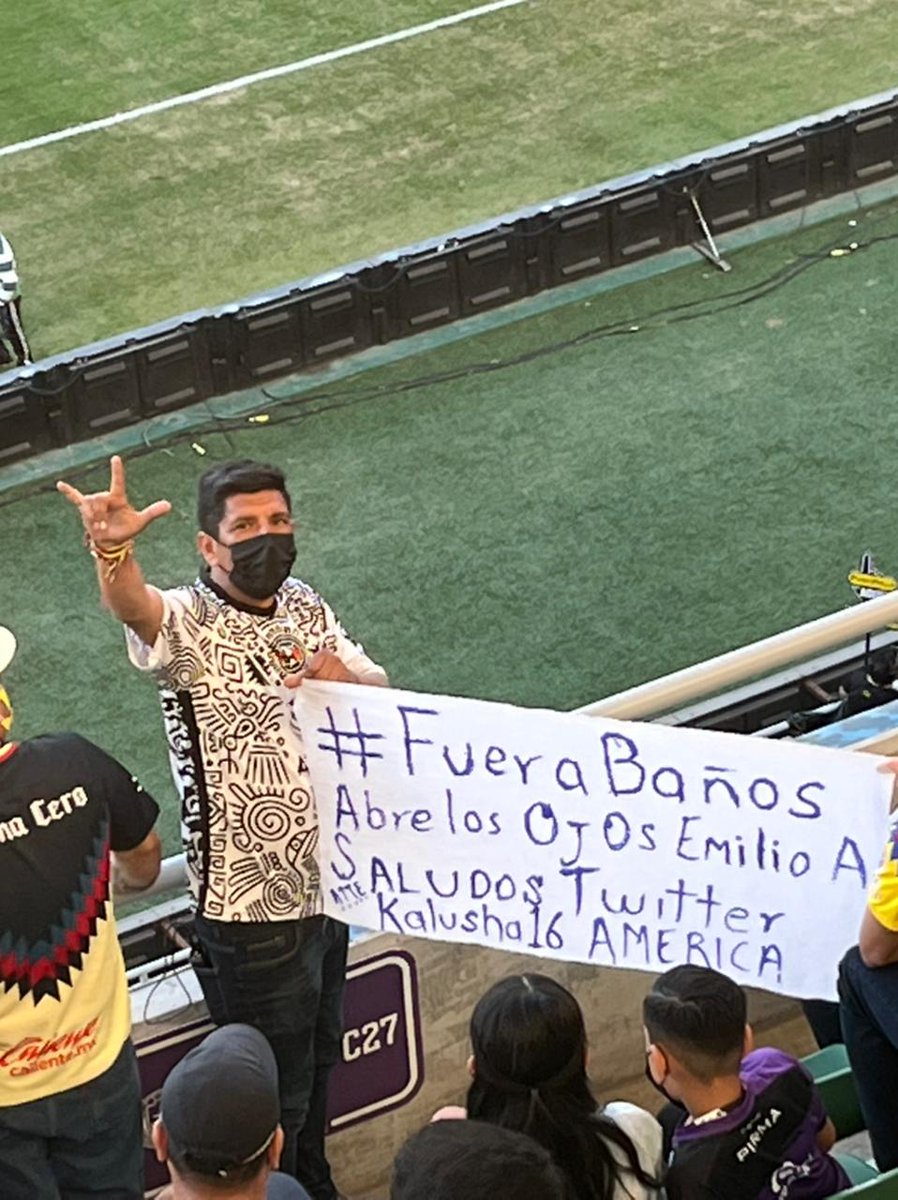 xhanito76's tweet photo. @azulcremapower Los colores se defienden https://t.co/31pbjPOYmL