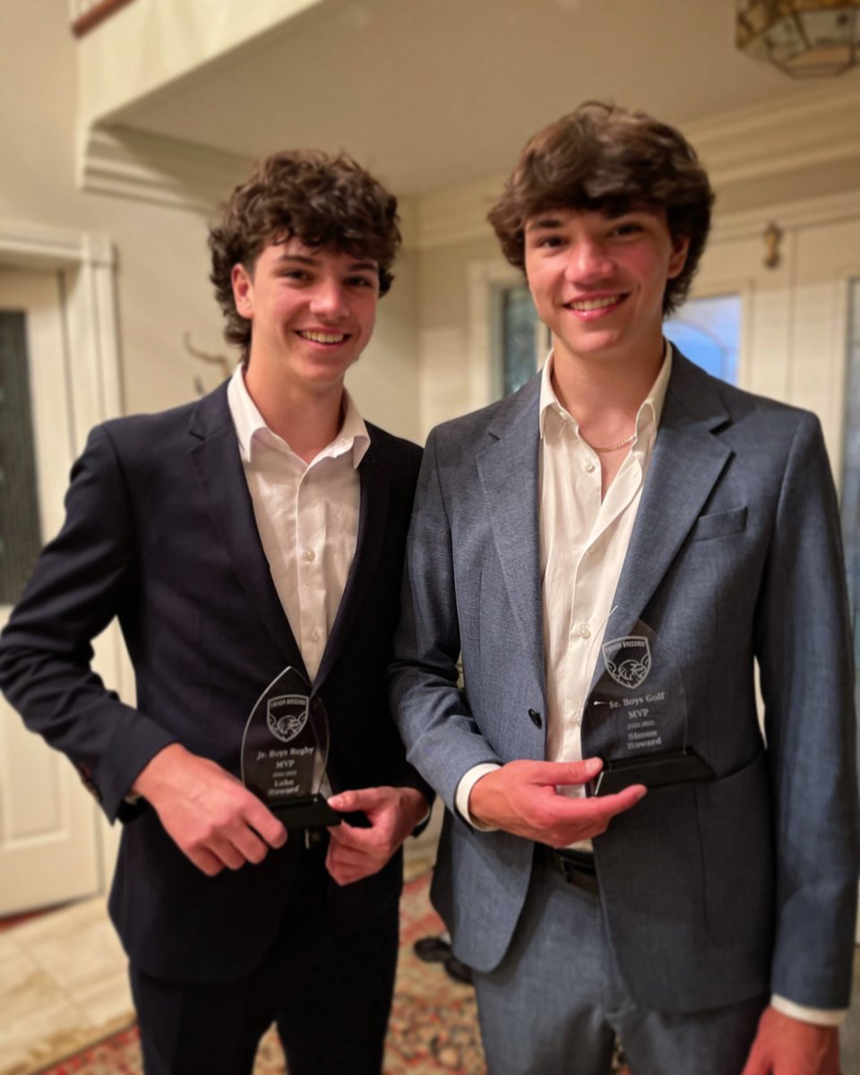 Thanks @FrBressaniCHS coaches for volunteering their time to make athletics happen! Yea to Luke @lukehow41923436 for Junior Athlete of the Year and MVP Rugby and to Simon @Howard55offici1 for cleaning up in all sports and MVP Golf! Woohoo!!