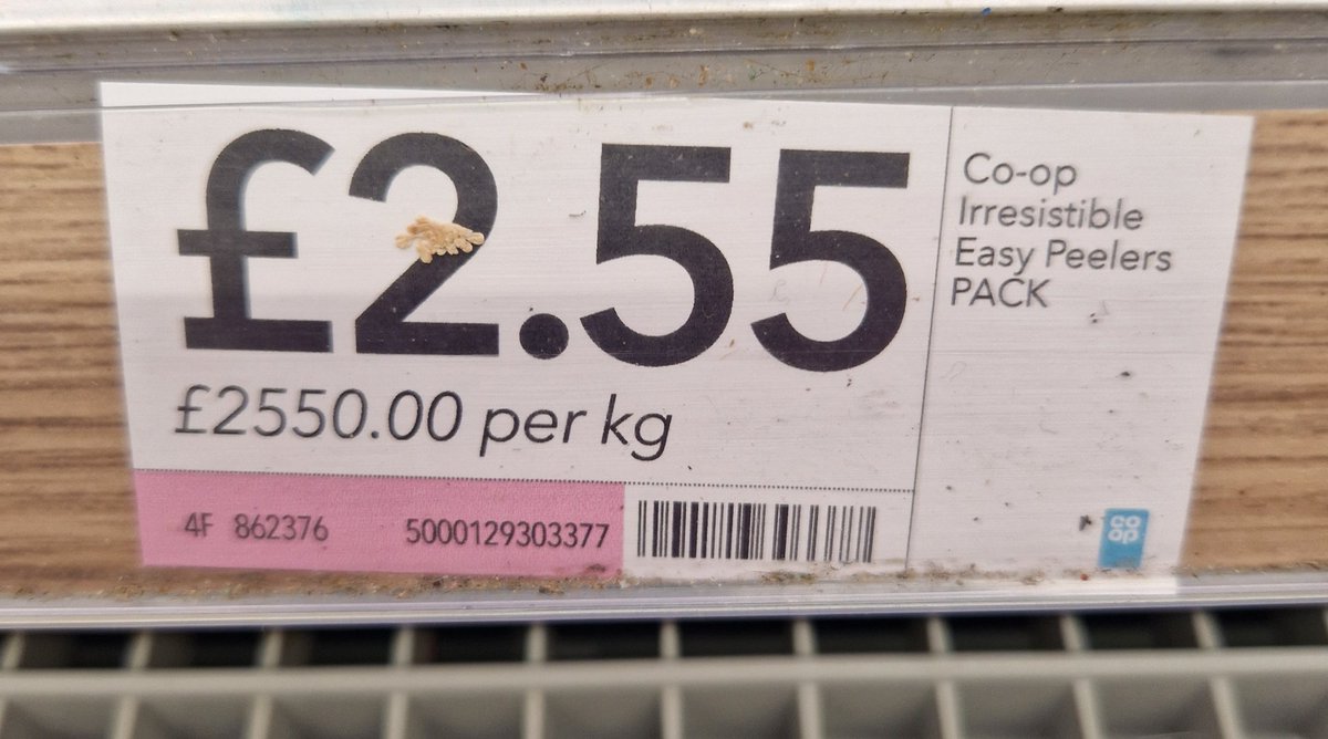 It would seem that my local Co-op have started selling tangerines by the gram...