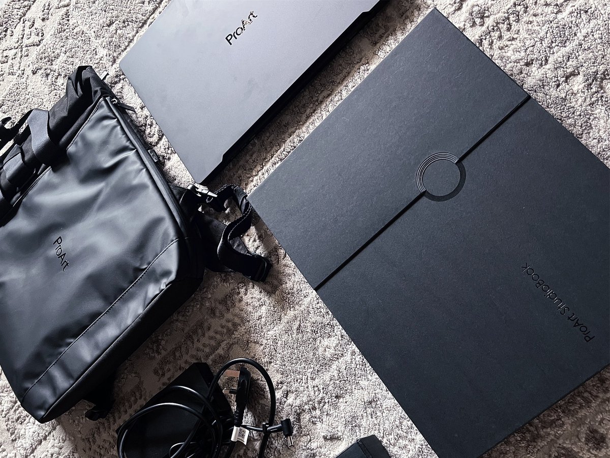 AzyanDraws's tweet photo. I recently went down a rabbit hole and learned about our great classical artists to help in my growth as a striving artist.
Coincidentally, ASUS Elite Creator Program theme was "Revisioning Classical Art". It's like it's meant to be, destiny-
#ASUSOLED #ASUSEliteCreator2023 https://t.co/TdzH6VHUo1