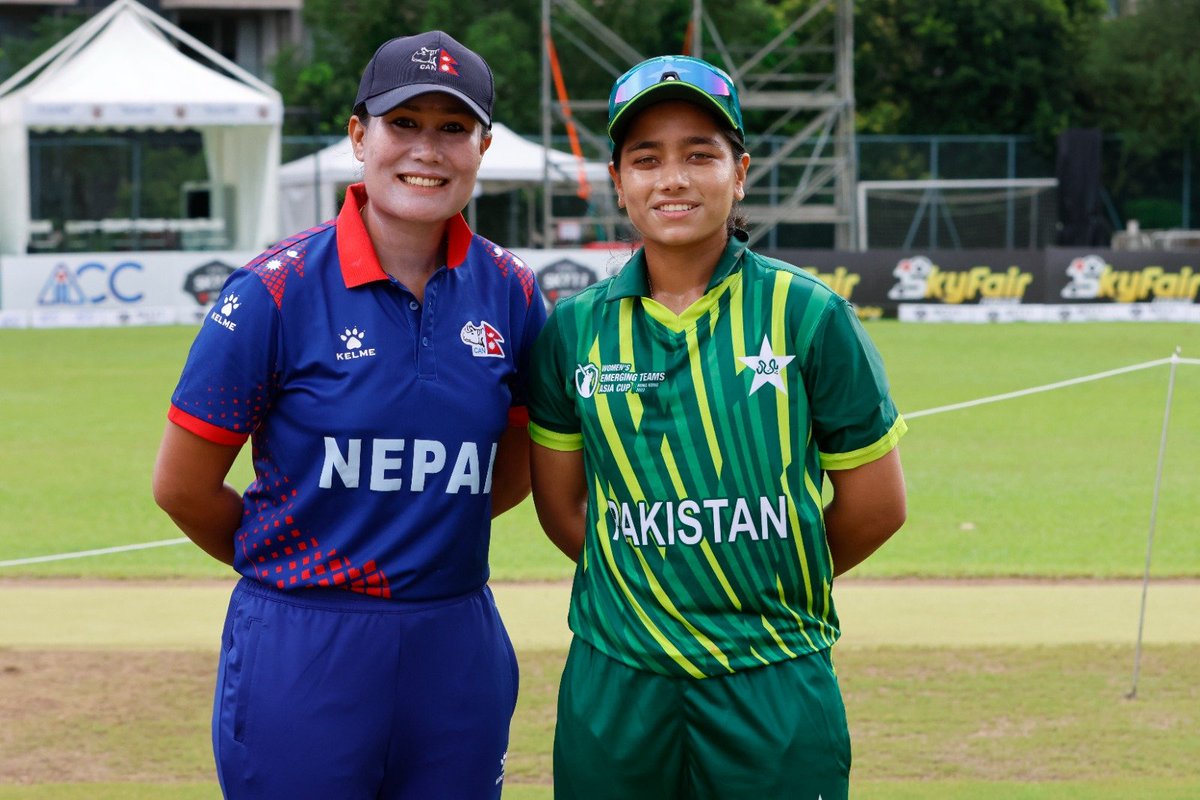 MediaSpringPk's tweet photo. Tuba Hasan and Syeda Aroob Shah's excellent bowling leads Pakistan to win in the opening match
#BackOurGrils #WomensEmergingTeamsAsiaCup https://t.co/FXv5P6s7M2