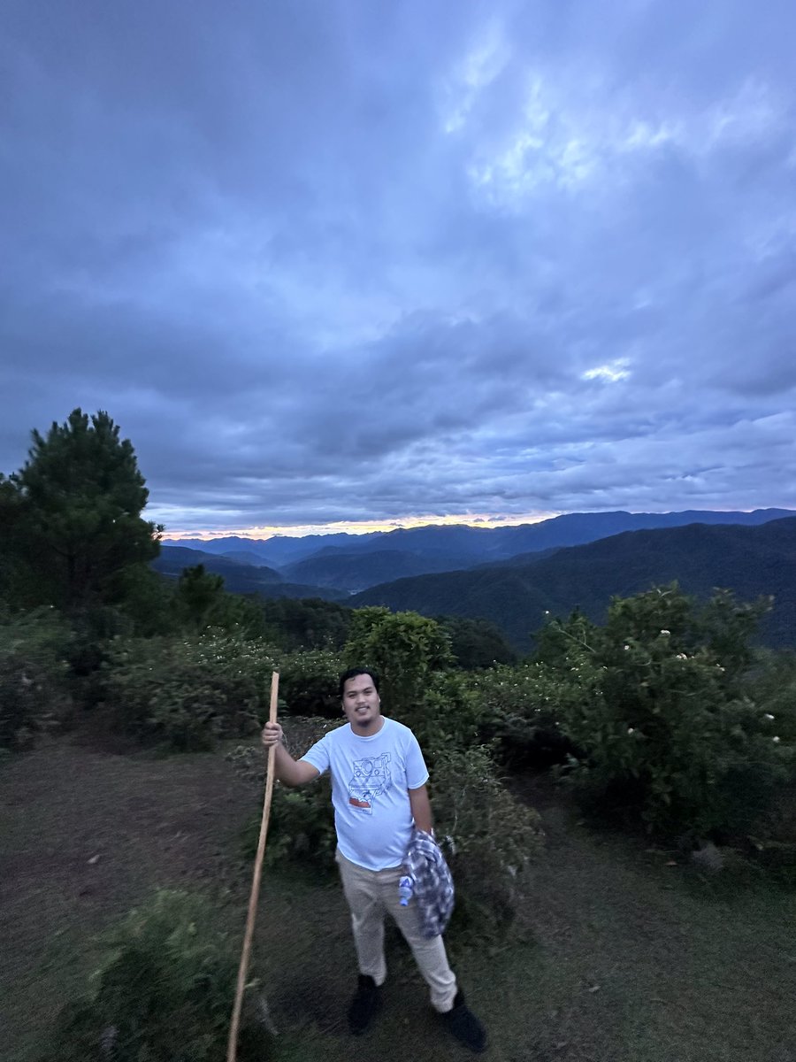 zamzam_eighteen's tweet photo. Mountaineering cravings ✅
#WhenInSagada https://t.co/HqHURWxq9N