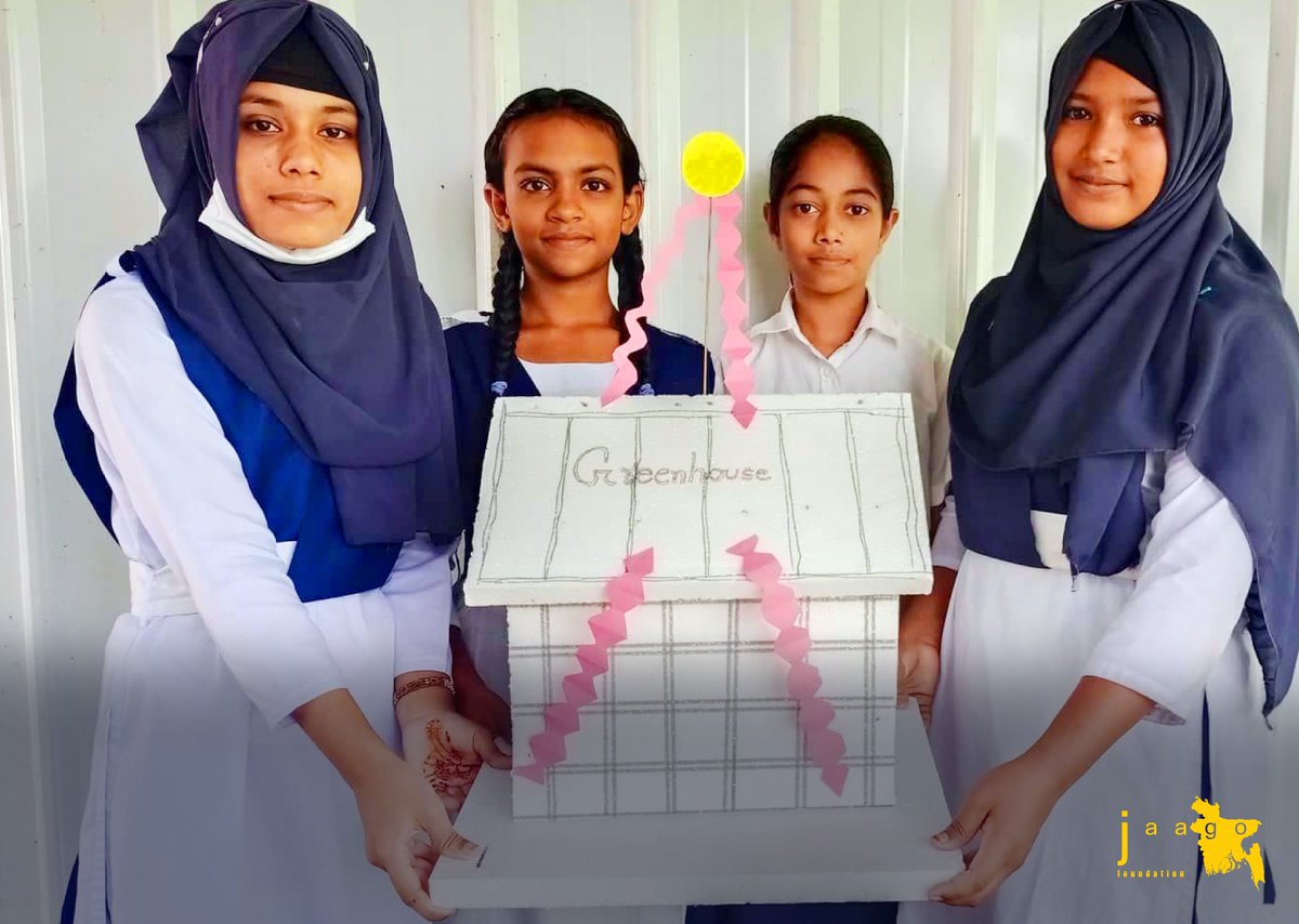 JAAGOFoundation's tweet photo. Learning about the greenhouse effect empowers these students to become environmental advocates, driving positive change for a greener future. Together, let's make a difference!
#GreenhouseProject #InnovationForChange https://t.co/C388u5FpZA