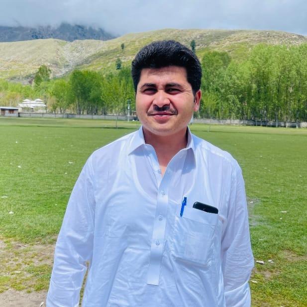 imihtishamali's tweet photo. Pashto Tappa
چرتہ پہ غرونو کی می ڰورہ
لہ آبادی نہ ډیر پخوا راغلی یمہ https://t.co/OVfdhPabqO