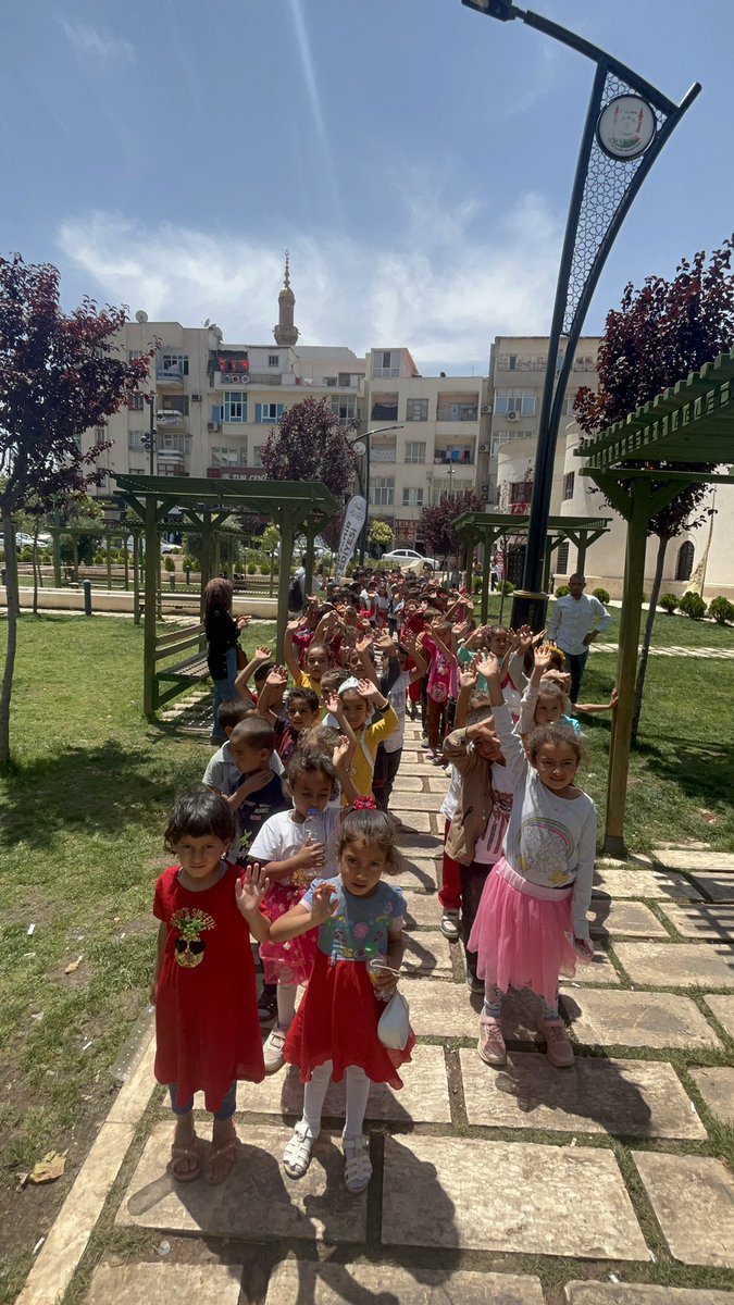 efolyss's tweet photo. Her şey çocuklarımız için dedik ve 100 km uzaktaki köyümüzden Urfa’ya sinemaya gittik. Sn. Büyükşehir belediye başkanımız @zabeyazgul ‘e @SairNabiSinema çalışanlarına, ulaşımdan organizasyona emeği geçen @sanliurfabld çalışanlarına teşekkürlerimizi sunuyoruz.☺️ https://t.co/is7TDzaeEr