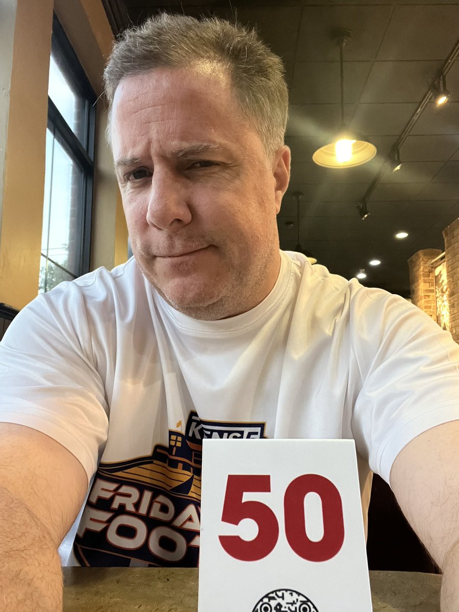 VVinzetta's tweet photo. Is this some kind of sick joke? I’m still three weeks away! Just bring my food! #OrderNumber 🙄 https://t.co/HC1tBWFssj