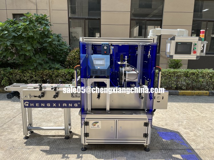 JonaGu3's tweet image. Hot melt adhesive stamp tax labeling machine, tax stamp labeling machine,tax stamp label applicator, 30ml e-liquid bottle/box corner tax stamp labeling machine #chengxiang #labelingmachine #taxstamplabelingmachine #eliquidbottlelabelingmachine #cbdoil #cbdoilbottlelabelingmachine