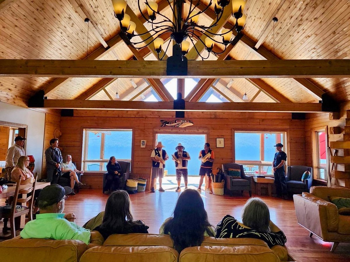 As guests arrive, the ocean air is quiet until a welcome with sound of drums and traditional song. Each beat and note welcomed visitors to a world where culture and wilderness intertwined, fostering a deep connection to the land and the Klahoose People. 

#exploreklahoose