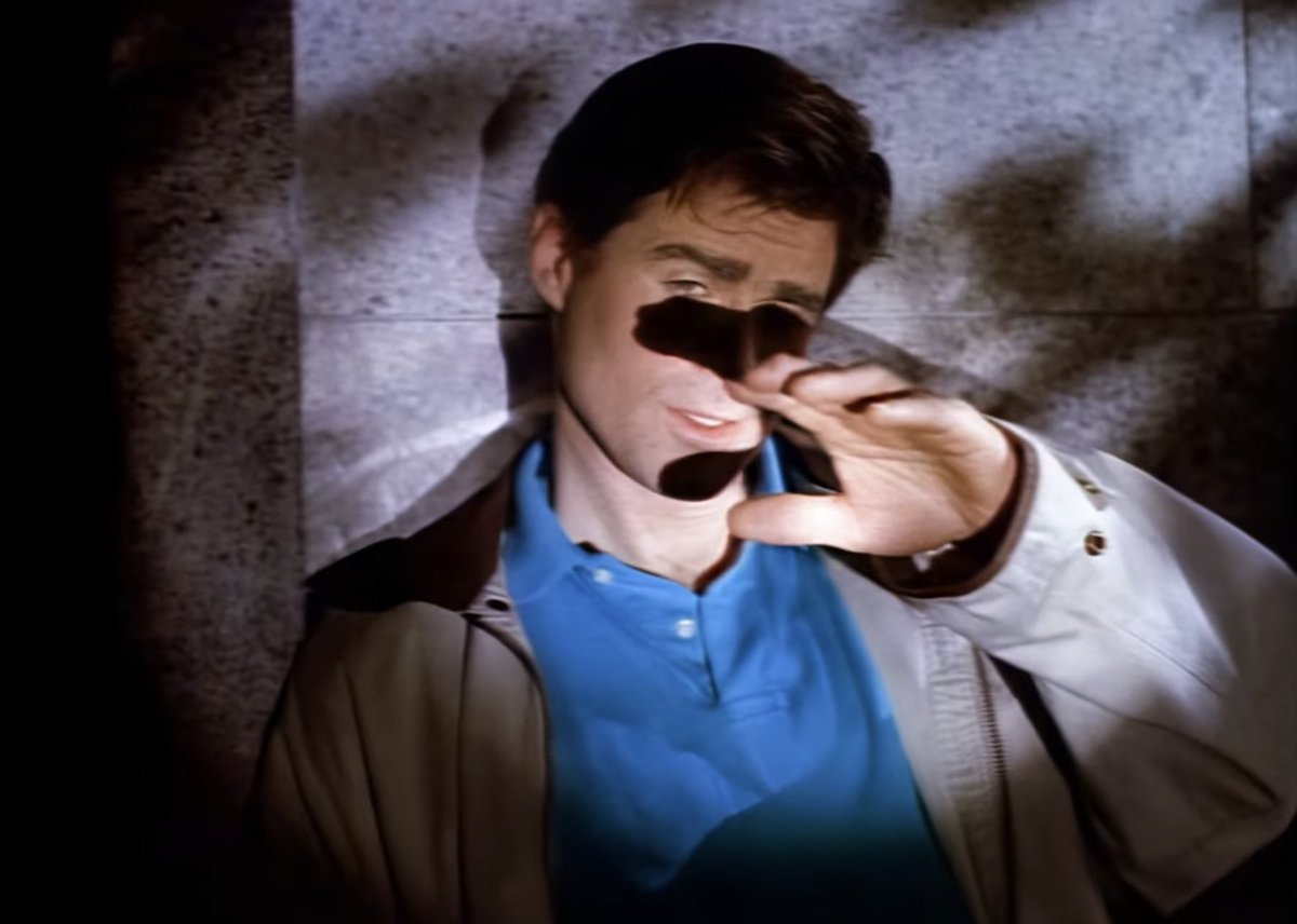 horrorlosers's tweet photo. Ha muerto a los 71 años TREAT WILLIAMS, inolvidable protagonista de HAIR o EVERWOOD y cara habitual de la serie B: icónico en DEEP RISING, policía zombi en DEAD HEAT, en uno de los mejores episodios de TALES FROM THE CRYPT y estrella en la saga THE SUBSTITUTE. Descanse en paz. https://t.co/fLN7t3KmAx