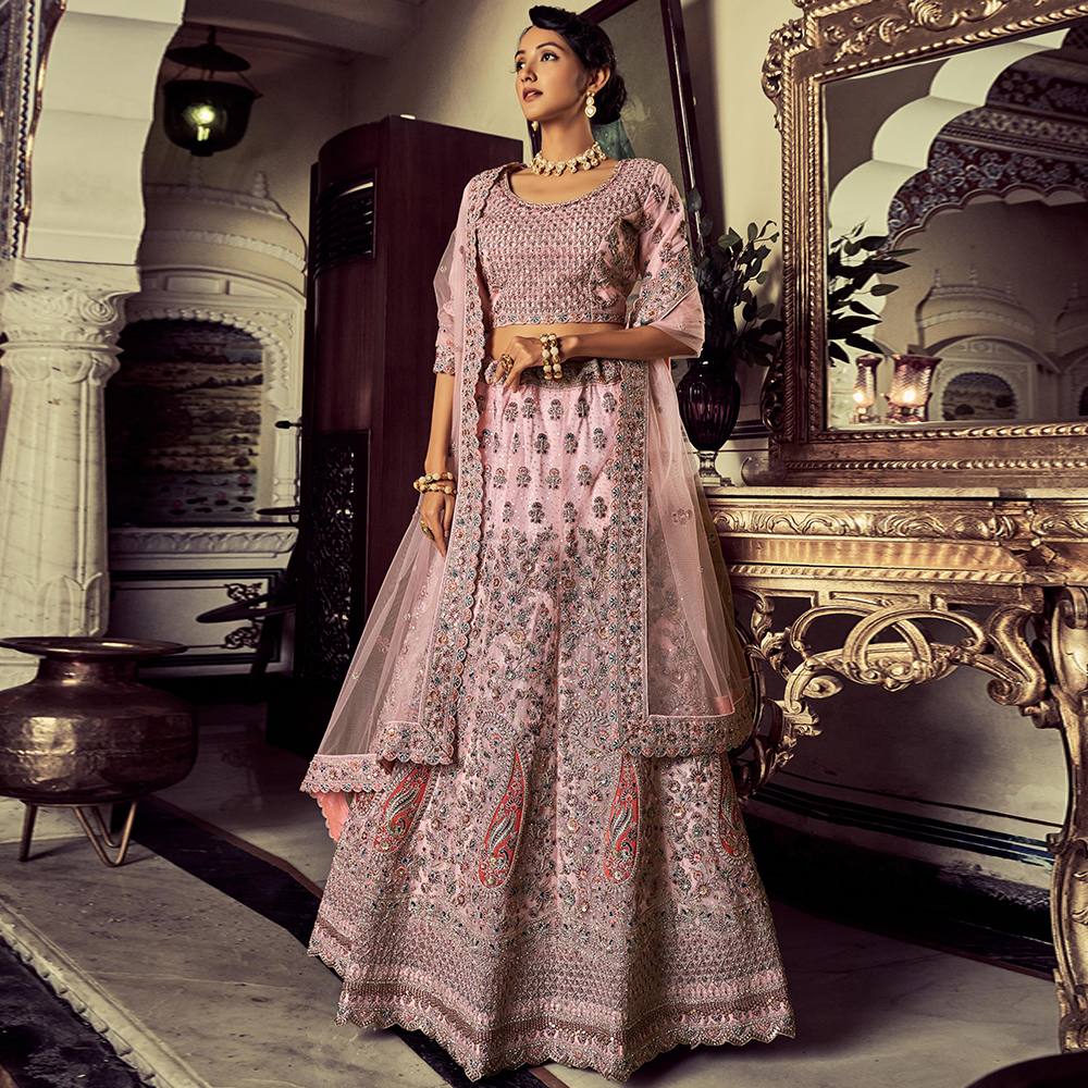 panashindia's tweet photo. An unimaginably captivating aura is what you'll receive for donning this serene shaded lehenga set, perfect for serving an alarming grace at your most special celebration! 

Shop Now: https://t.co/yLO7zn6Ccx 
 
#PanashIndia #lehengalove #engagementlehenga #EthnicFashion https://t.co/BVMvZuO5di