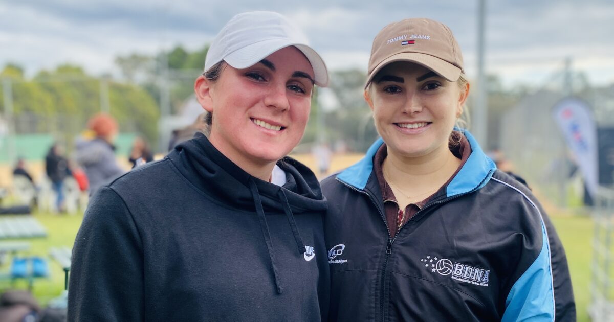 A teenage product of Barellan Central School has won the Griffith Tennis Club MIA Open main ladies' event on Monday with a string of perfect 6-0 sets. The tournament also featured 19 members of one family, and a few celebrity guests ow.ly/kbKe50OMsge