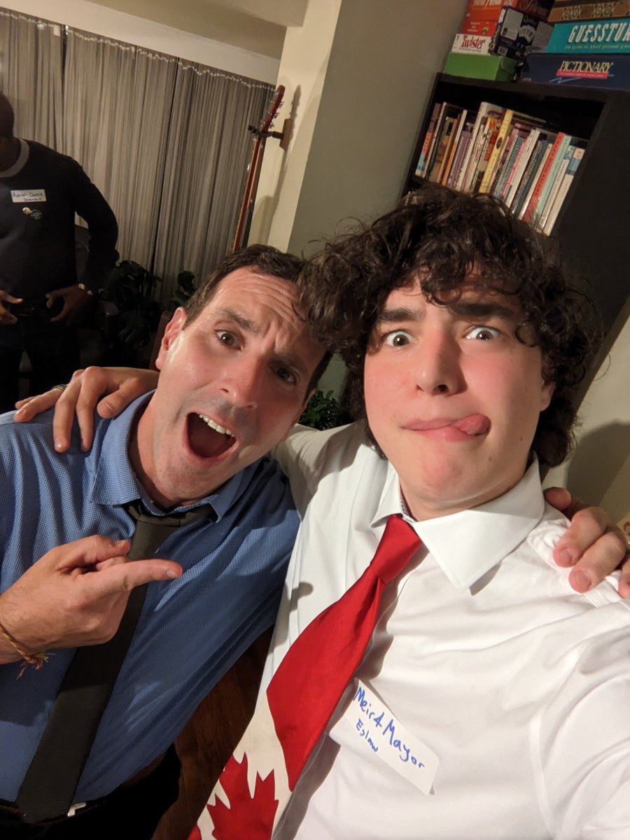 Met <a href="/JoshMatlow/">Josh Matlow</a> tonight... Gave him some pointers on how to run a successful campaign. I love to see up and coming politicians try their hand at a tough race like this- maybe one day he'll achieve my level of success! #TOpoli #Meir4Mayor