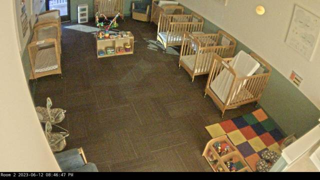 _ProtocolPolice's tweet photo. 🌐#corps_digitale🇪🇺🇳🇱

🔸#NL_Embassy_of_Cyberspace🔶

#webcam #spycam #voyeur #childred #parents #prevention 

#usa #middletown 🇺🇸

  @potus @flotus 

    mister president?
i'm scared mister president 

😉 https://t.co/jqwdtOtaU5