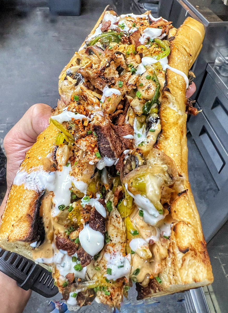 Chef Andrew Gruel tweet media