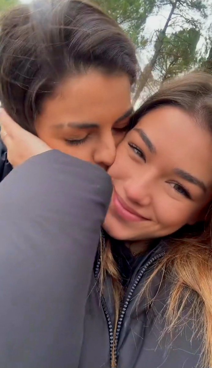 djmorgana2511's tweet photo. Define la palabra AMOR con una imagen
#Coleguis
#ComoDecirTeQuieroSinDecirlo
#AmorBonito #AmorAzul #loveislove https://t.co/pG4hV1EM4H