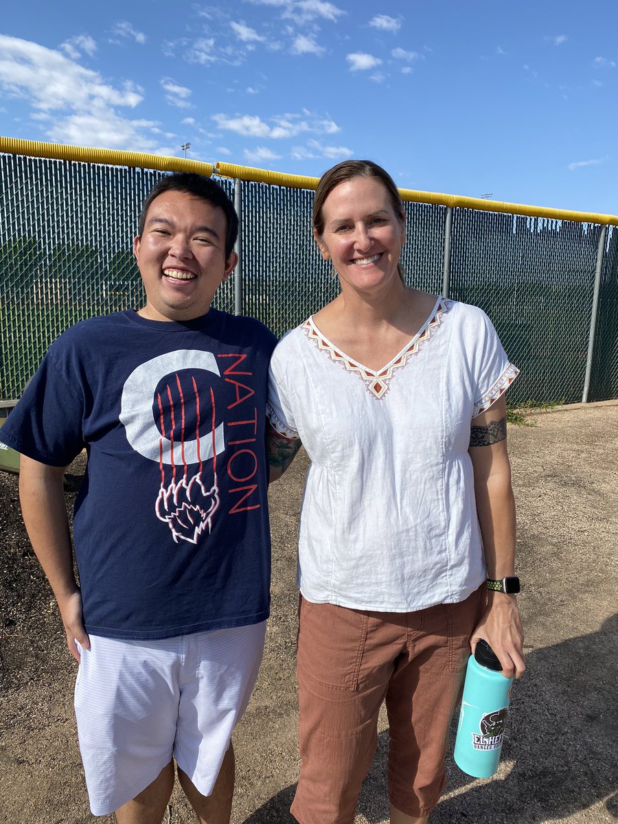 I got to meet our new FLS teacher today!! Welcome to the Coronado Family Mrs. Alison Warner!! Its going to be a fun time!! 😊☺️
 #CougarNation #WeAreCoronado #WeAreCoronadoCougars #WeAreCHSCougars #WeAreCHSCoronadoCougars #1001Coronado #CoronadoFamily #CoronadoCougarsFam
