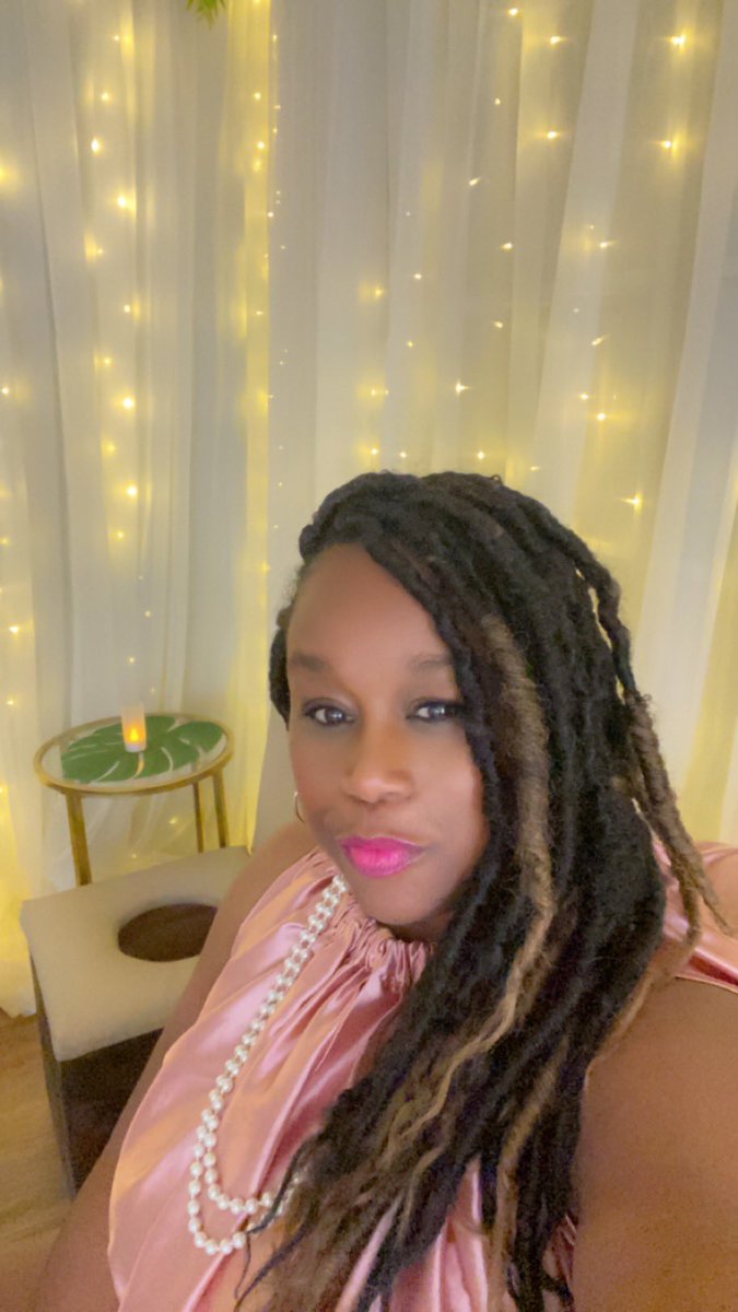 divamama95's tweet photo. Wear🩷 Spend 💚 Buy 🖤  on self care and I did just that at my favorite spot, @thenaturalerr  916 S Leighton Ave Anniston, Al 36207.
(256)403-0773
https://t.co/xTlNnhH8O1
#blackdollardays 
#BuildingEconomicWealth
#PinkFridays🩷
#IotaMuOmega1972
@akasorority1908 
@iotamuomega1908 https://t.co/MpoIIhPtps