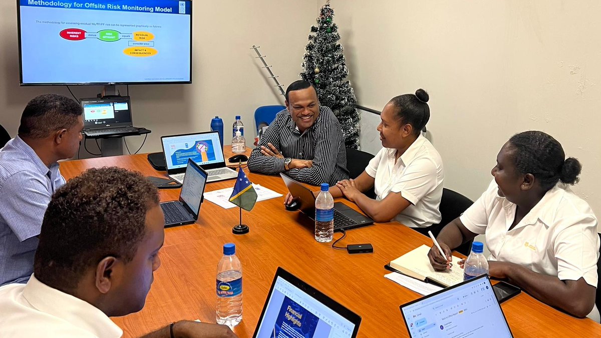 UNDP_Pacific's tweet photo. 🇸🇧 The Financial Intelligence Unit is strengthening the areas identified through the peer-to-peer #anticorruption knowledge exchange organized by @UNDP.  Tailored, hands-on support programme is being provided to the initiative.
#SDG16 #PacificAct #UKPacificPartnership https://t.co/grFayIFUXg