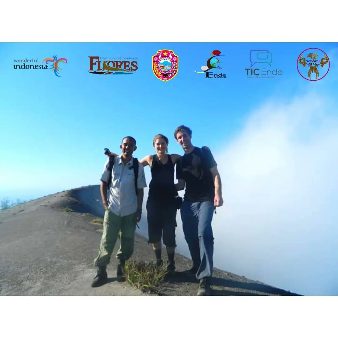 DisparKabEnde's tweet photo. Ende Lovers, Love to hike? Hike up to Mt. Iya (625 mdpl). Terakhir meletus th. 1969
📍Ende, Flores
🚶🏽‍♂️2 jam mendaki dan 1 jam pulang
📸 Mario Lagu 
#explorethemysthical #exploretheextraordinaryflores #endesareliopawe #wonderfulindonesia #banggaberwisatadiindonesiaaja https://t.co/m6oJzNxJrR