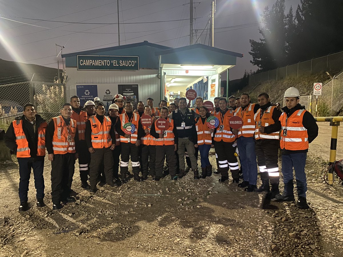 jan_inga's tweet photo. Liderman presente, Lagunas Norte Boroo, gracias por el gran esfuerzo y entrega total en cada uno de sus puestos de servicio. Valemos tanto como lo que cuidamos. @FelixRivasLope2 @LidermanPlay https://t.co/owypwHYwum