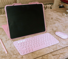 Guys, please help reach my goal - Get Me A New IPad https://t.co/LRnMc7VHzy Find it on #ManyVids! https://t<a href="/tag/manyvids"class="tags"><span>#manyvids</span></a>