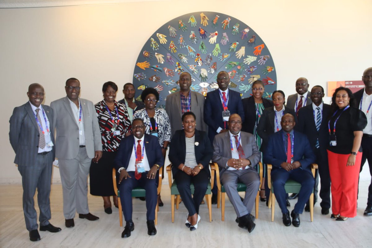 DOSHS_KE's tweet photo. Held bilateral talks with South Africa on deepening collaboration between the two countries in Labour legislation review, labour institutions transformation, OSH, labour migration, labour market information among others. #ILO #Oshs https://t.co/ihEiEYBOkH