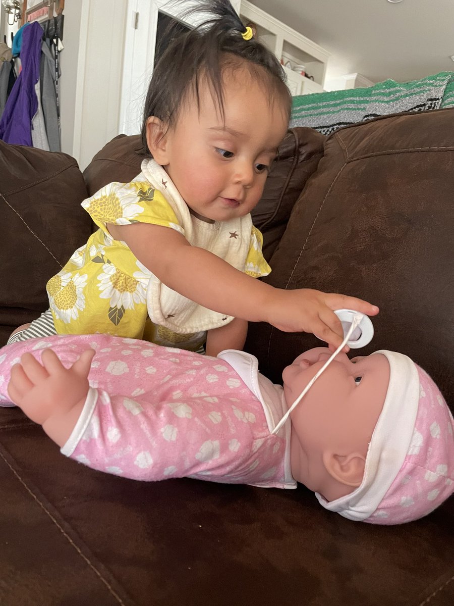mateochav's tweet photo. before the day is over i want to wish my daughter paisley jade a happy 1st birthday!! you are so loved and have been the greatest blessing to me. i love you PJ 💛 https://t.co/ab2AeP3FsM