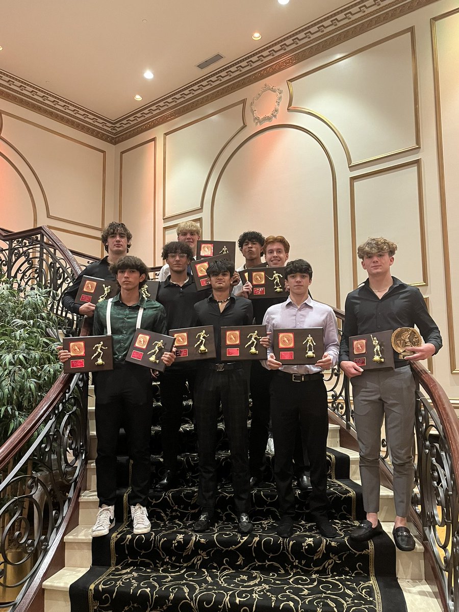 Passaic Valley Hornets looking good @ the All Passaic County Awards Dinner!  The Hornet family is extremely proud of these 9 young men. Congratulations to all of you on a tremendous honor! #SwarmUp