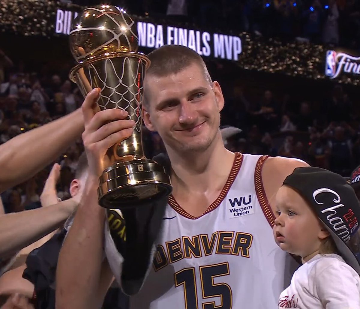 MVP 2021 🔥
MVP 2022 🔥
CHAMPION 2023 🔥
FINALS MVP 2023 🔥

NIKOLA JOKIC EST DÉJÀ LÉGENDAIRE !