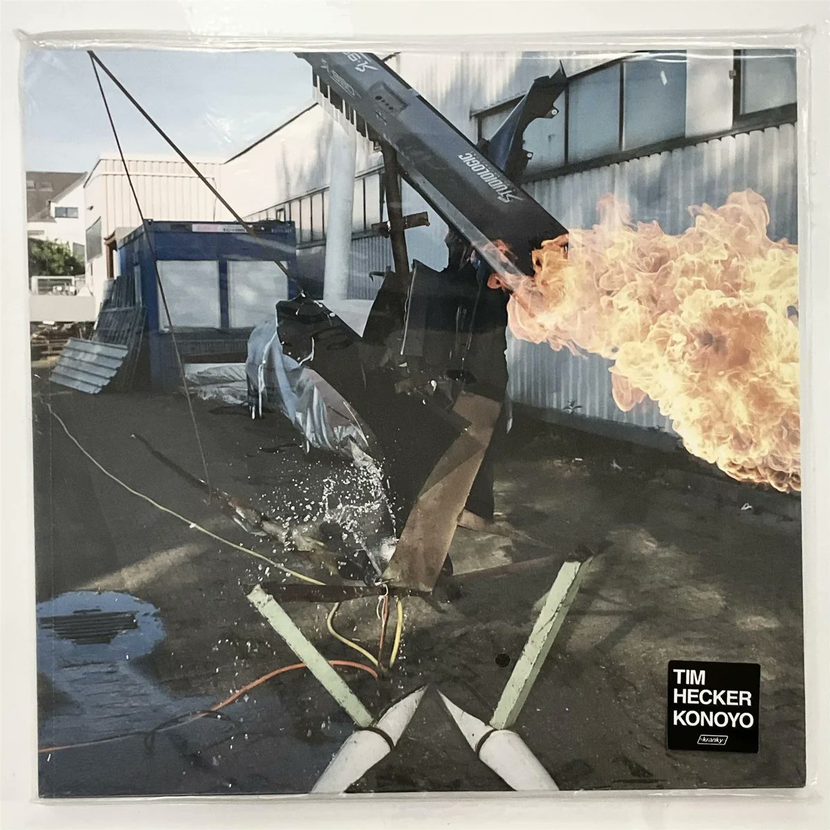 hector_aravena_'s tweet photo. “No Highs”: nuevo disco de #TimHecker en #RebeliónSónica 15. Además de material del pasado del compositor canadiense. Detalles, en https://t.co/lTIdaYJvcw

Miércoles a las 10 y 20 horas, por https://t.co/H2uOqY6IZf I @tim_hecker; @krankyltd; @rockaxisoficial; @Rockaxis_CO https://t.co/UpAWXEes96
