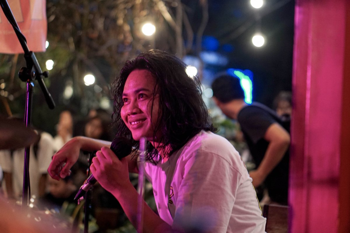 Ke tukang las cukur aliss
Cakepp
Tanggal 16 kita rilisss
bfan.link/SONE