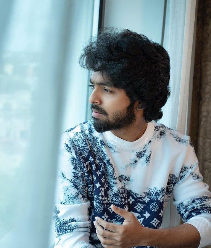Shanmars5's tweet photo. Happy birthday GV 🎂 
#HappyBirthdayGVPrakash https://t.co/PRZ1duNVbH