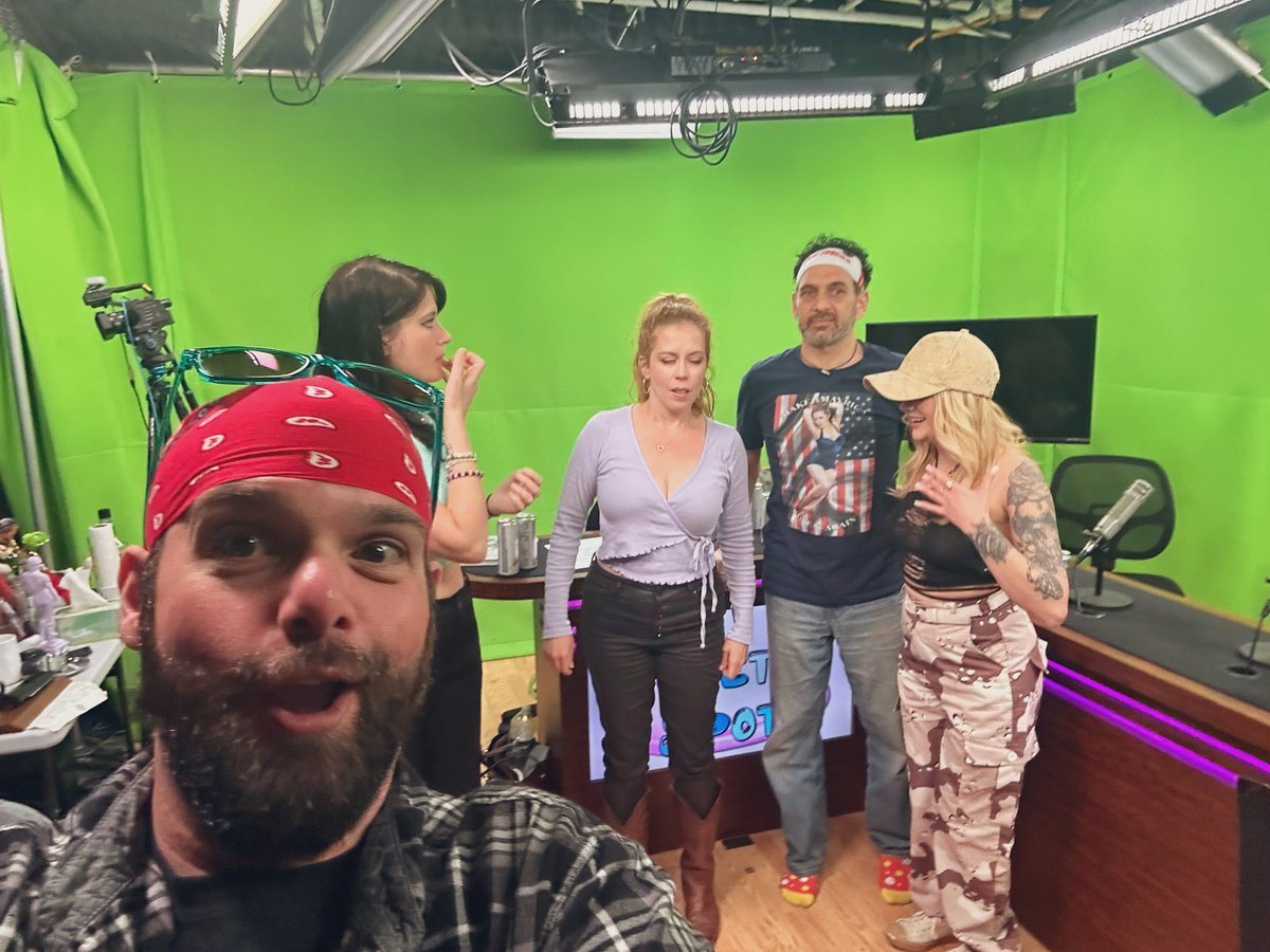 Chrissie Mayr🇺🇸 on Twitter: “Happiest Belatedest Birthday to my trusted