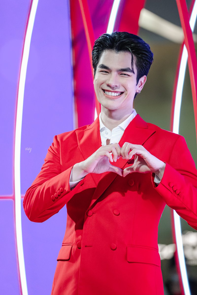 GreenyLeela's tweet photo. Hello lovely greeny , please follow my account for upcoming trending party.
Let's spread love and happiness.
#500ToSupportMile
#MilePhakphum https://t.co/J5LCLafVK0