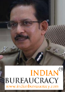 INDBureaucracy's tweet photo. DGP, Arunachal Pradesh Satish Golcha IPS transferred to Delhi 
https://t.co/zF100moSIr
#bureaucracyLatestBreakingNews #DGP #Indianbureaucracynews #IPS #IPSAppointments #IPStransferposting #LatestBreakingNews https://t.co/GFpjfSzGZT