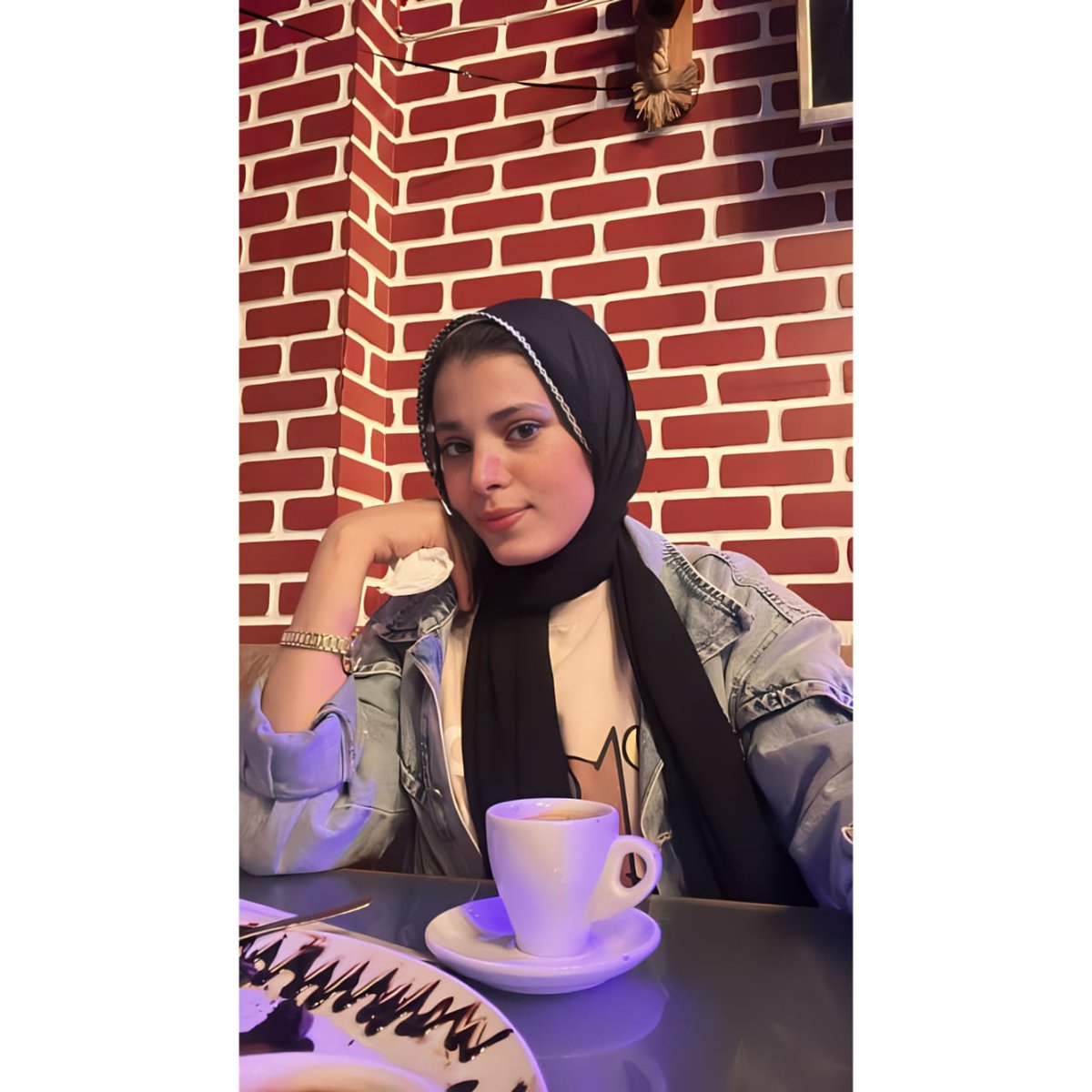نص المحبه ونس ، وباقي المحبه أمان..🤎