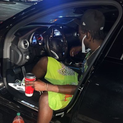 Auth_TeamMember's tweet image. #NewProfilePic