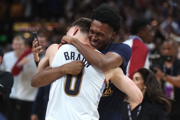 Count It tweet media