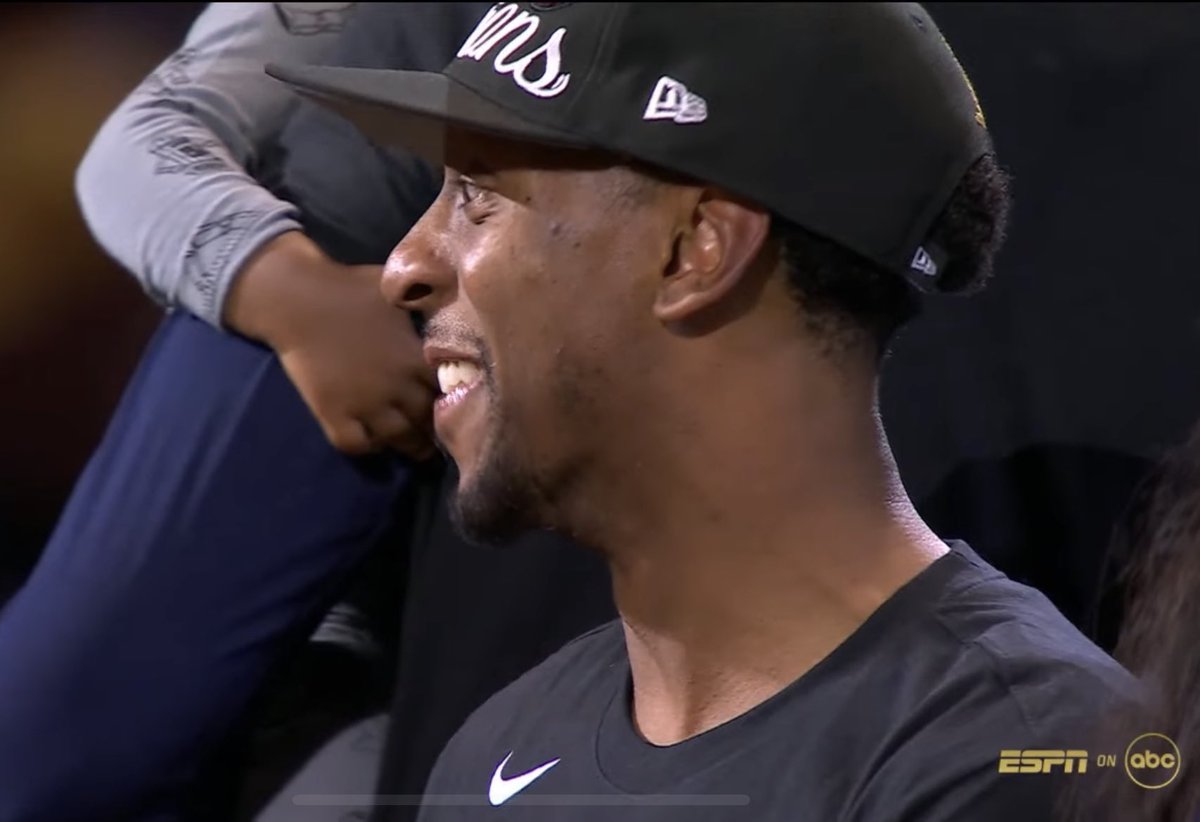 Ballislife.com tweet media