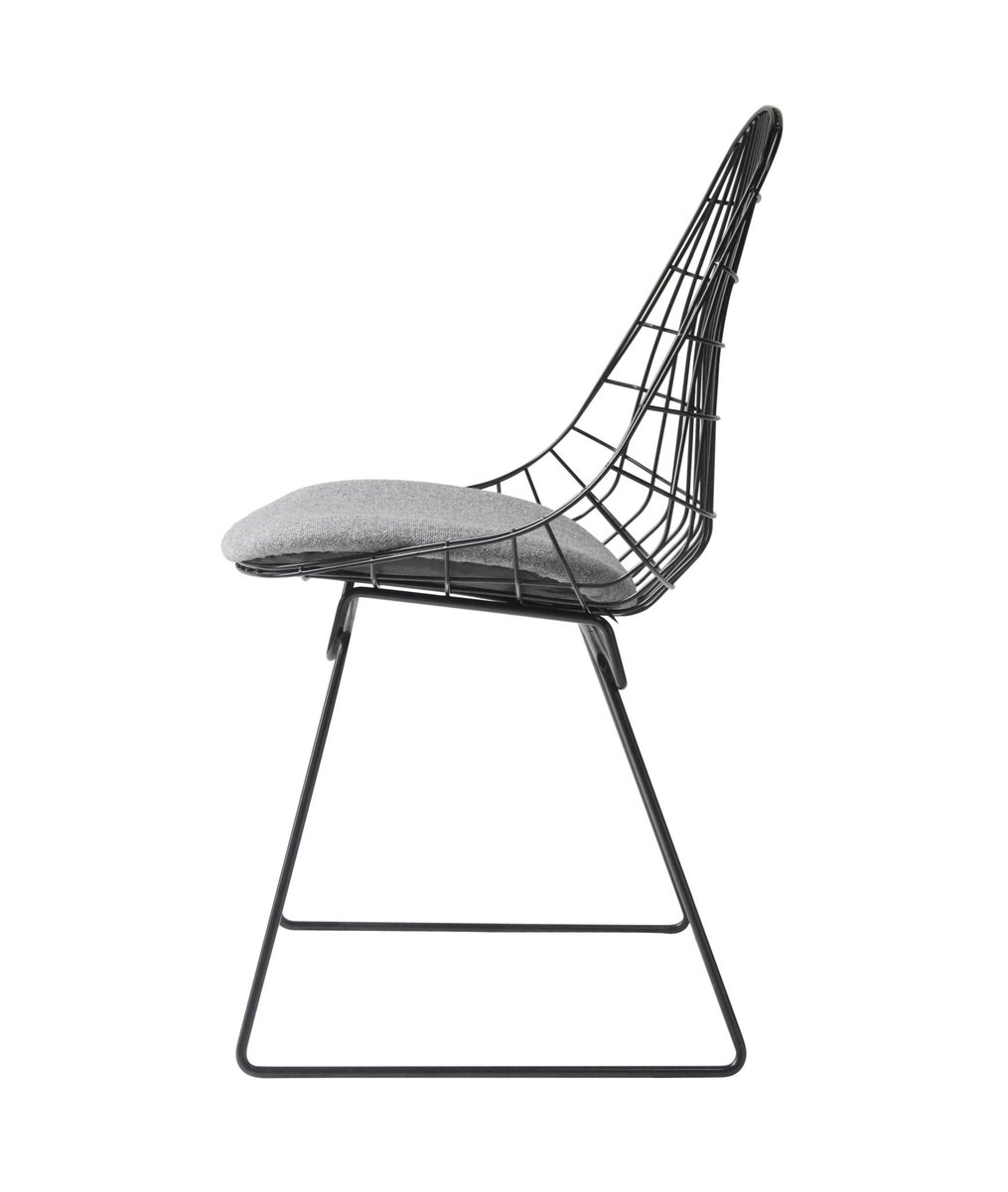 METROCS_jp's tweet photo. 47｜
Product：Wire Chair Series（1958）
Design：Cees Braakman
Brand：pastoe
2015年取扱開始〈終売〉

#メトロポリタンギャラリー30周年
#メトロポリタンギャラリープロダクト年表
#メトロクス東京20周年
#designproduct
#productdesign
#interior
#interiordesign https://t.co/WgJaw7lp5J