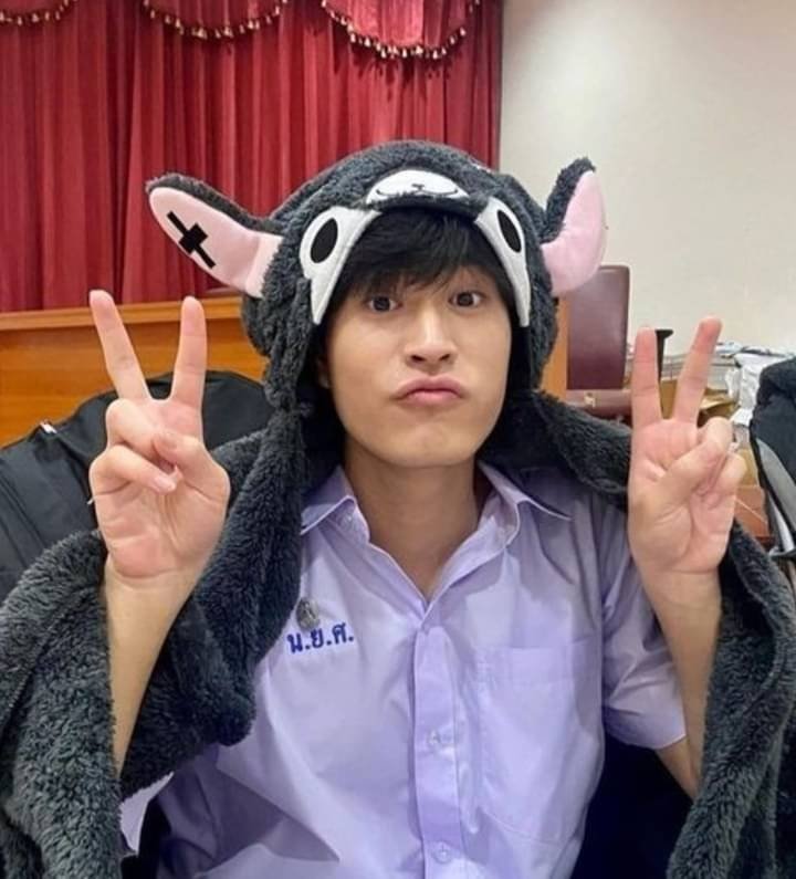 gemof4th's tweet photo. Sawaddee krab! To this multi-talented man of my life, almost perfect, adorable, and narak so much: Happy birthday, my one and only Gemini Norawit Titicharoenrak!

Khop khun mak khrap for making my world brighter and colorful. Jude rak Gemgem na.💛
#เจมีไนน์ #Gemini_NT https://t.co/O5haGtt5Fn