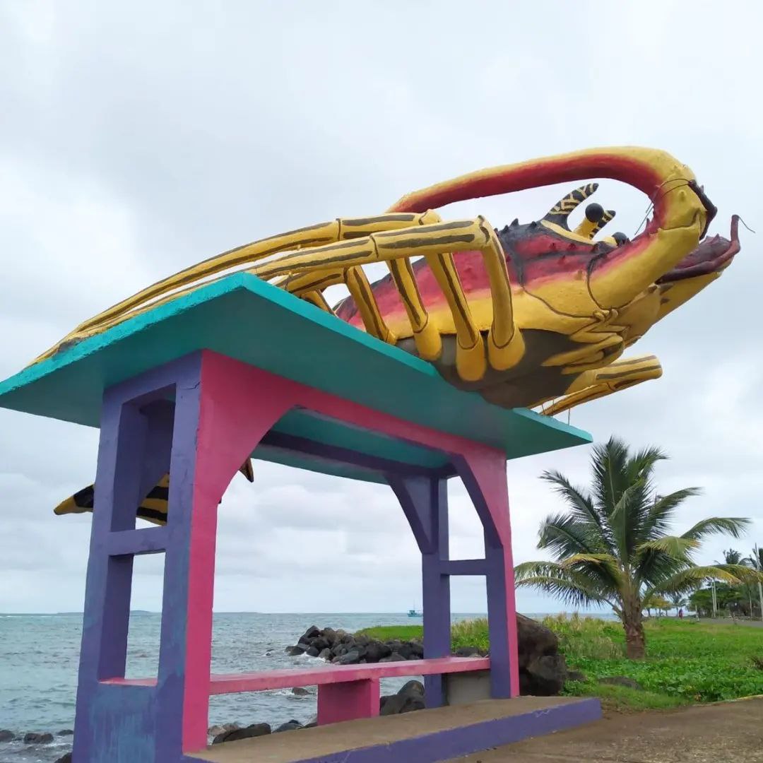 Vean que bellas lucen las estaciones de buses 🚌 en  Corn Island 🏝, impresionante verdad, logros que sólo con nuestro buen gobierno se han hecho.  
#JunioEnVictorias
#UnidosEnVictorias 

<a href="/YaderEspinoza01/">𝓨𝓪𝓭𝓮𝓻 𝓔𝓼𝓹𝓲𝓷𝓸𝔃𝓪 🇳🇮☀️</a> <a href="/Nzoesilva/">𝚉𝚘𝚎 𝚂𝚒𝚕𝚟𝚊 ✨</a>