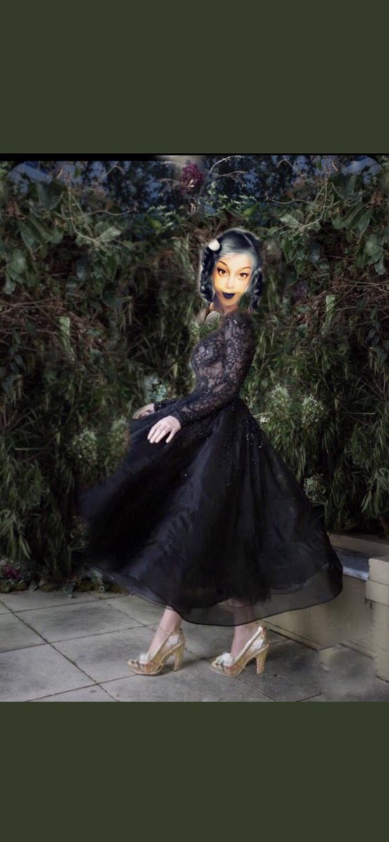LeitootMoquette's tweet photo. Dear Diary | Signature Noir 
We Are Chatting with #TheOpticalFinch 
At #ClubKitaboo 

Exhibit C @FeligneOn 
Guess who’s Moving to Swaziland ..
Not me !
If Jay Z is all about his Blueprints
Am all about The Grand Plan https://t.co/wr7HXobLyH