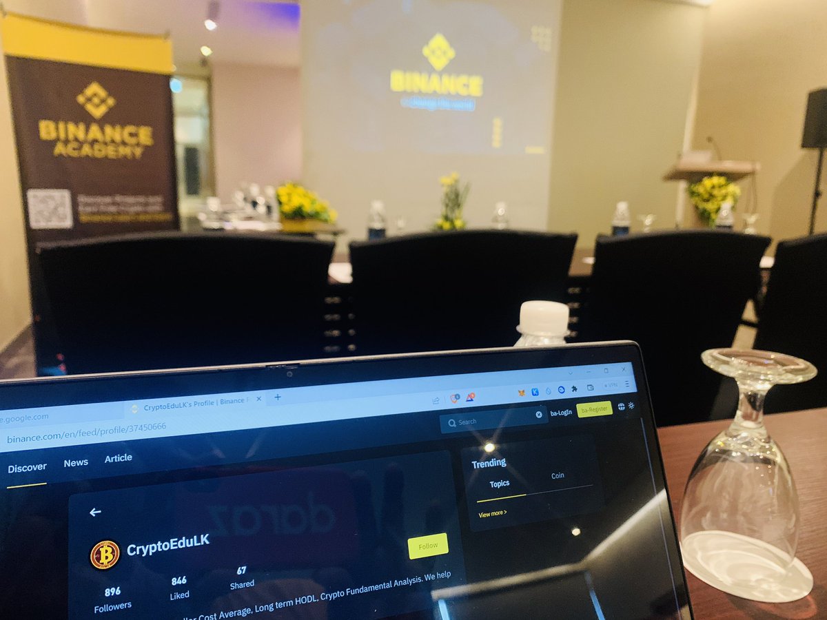 cryptochi1986's tweet photo. Getting ready learn some @binance
@BinanceDesi
#binanceworkshop https://t.co/5CsbxxOAW0