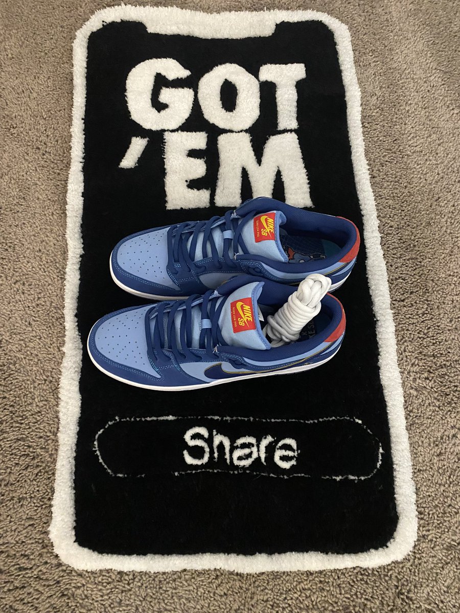 daddyhazmatt's tweet photo. @stockx Just a little heat https://t.co/8Op42Xub2y