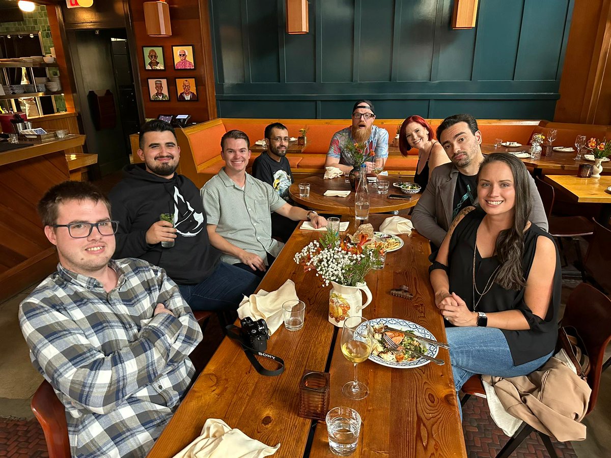 gamelandmarks's tweet photo. On Saturday, the @assassinscreed Community Dev team invited us to a Mirage-themed mediterranean dinner! I was so honored to be among such great company! Today, we got to enjoy our time at #UbisoftForward! ⚔️🕌 

Thanks immensely to the #AssassinsCreed Com dev for this weekend! https://t.co/SbT1OOz9eE