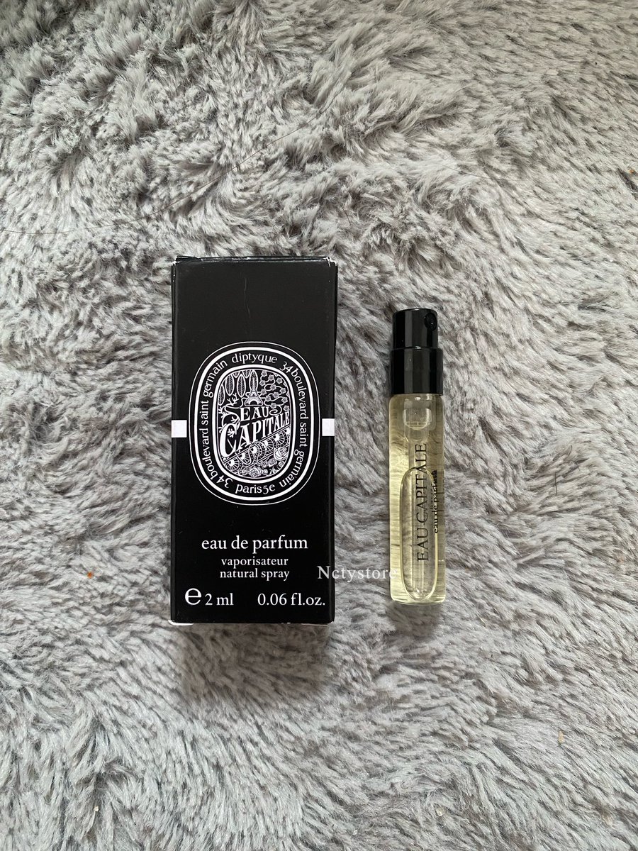 Eau capitale 🖤

Travel size & sample size