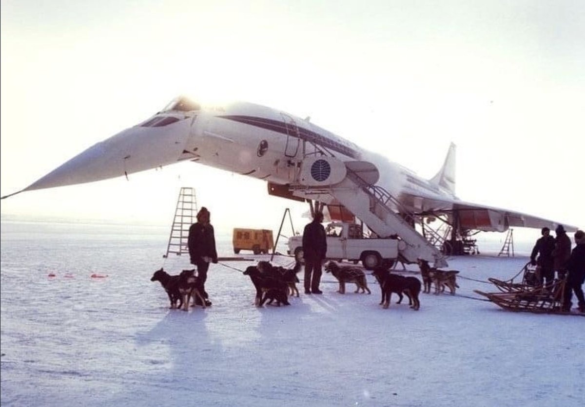 Fact of the Day: Concorde was the first fighter jet to land at the North Pole when it delivered scientific equipment to Boffins working there as part of the Scientific Assistance NorthPole Transportation Agreement with Iceland.

Photographed from a Canberra #aviationgeek