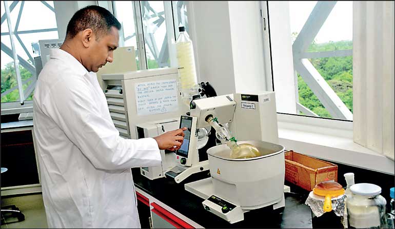rislyi's tweet photo. SLINTEC’s cinnamon tablet: Authentic breakthrough for diabetes management

#srilanka #medicine #diabetes #travel #ayurveda #cinnamon #news https://t.co/FOpjE5fUKx